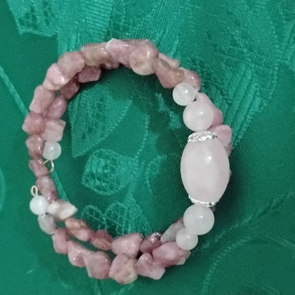 🩷Hand Crafted Rose Quartz And Raw Pink Tourmaline Bracelet🩷 - Picture 3 of 6